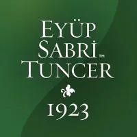 Eyüp Sabri Tuncer Kozmetik