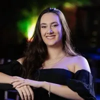 Camila Martins de Oliveira